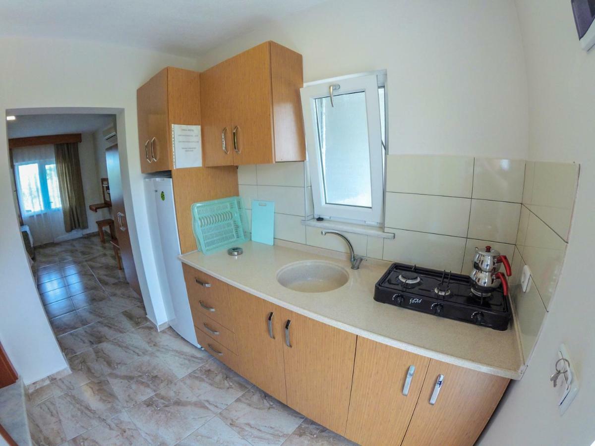 Ergul Motel Kucukkuyu Zewnętrze zdjęcie