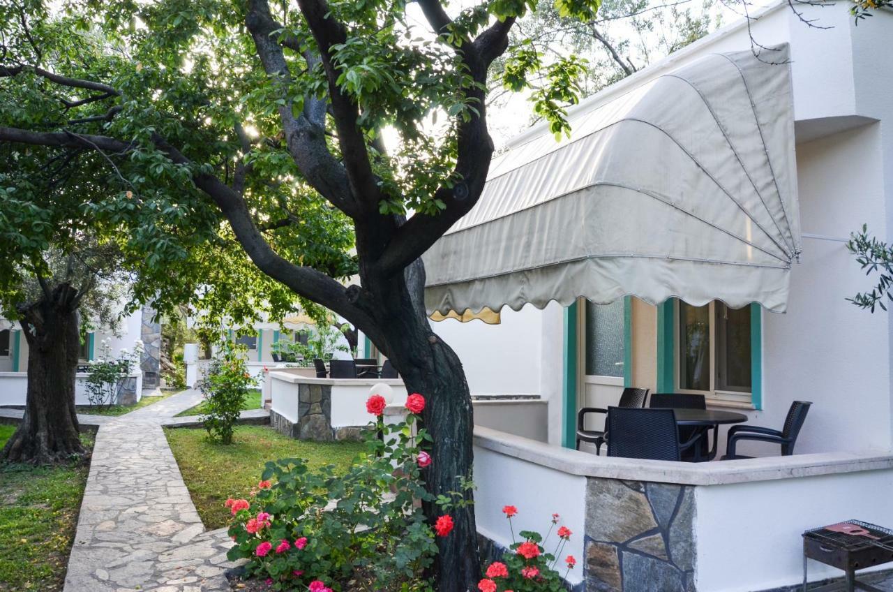 Ergul Motel Kucukkuyu Zewnętrze zdjęcie